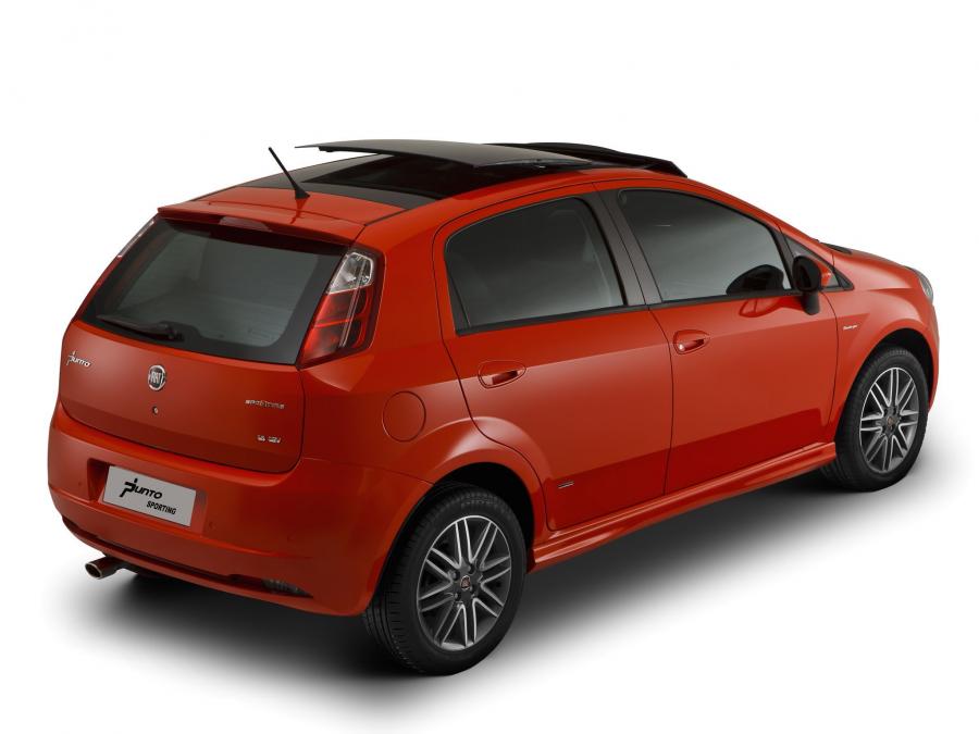  Fiat Punto Sporting 2007 года  (BR) (фото 7 из 16)